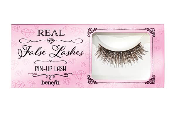 benefitpinuplash - False Eyelashes 101: Everything You Need to Know About Falsies