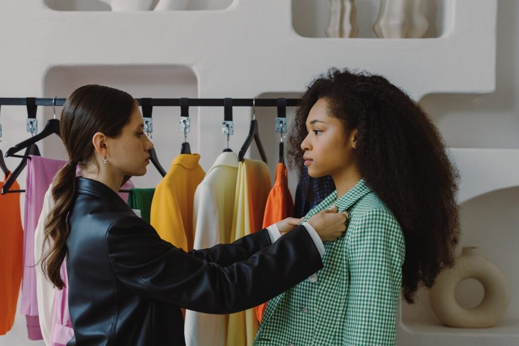 pexels ron lach 8396736 1024x683 - What is What: Personal Shopper vs. Personal Stylist vs. Image Consultant